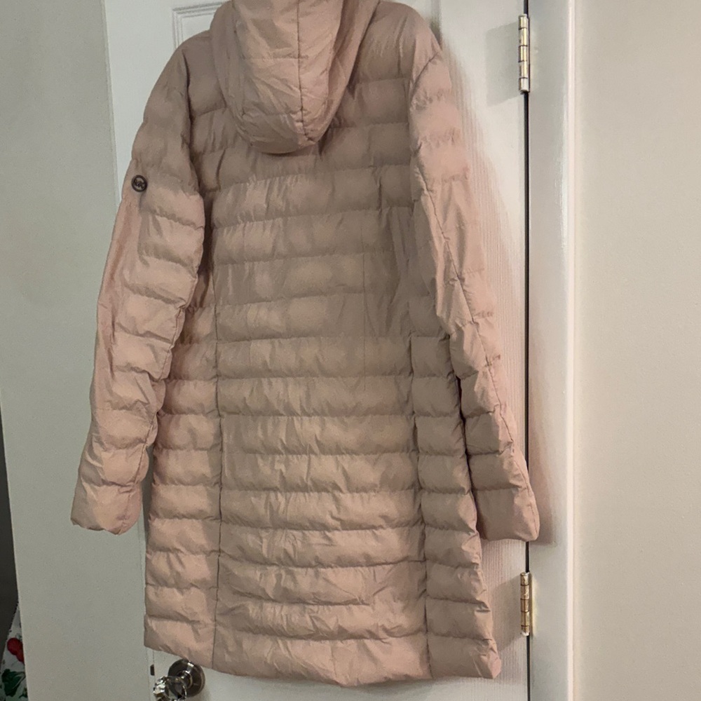 Michael Kors Women's Blush Puffer Jacket - Picture 2 of 4